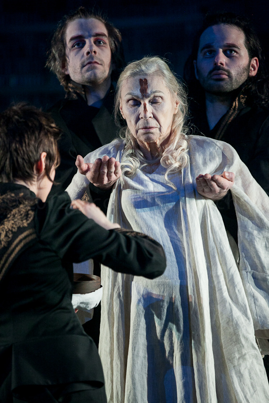 6798037758_6f1db2a8bc_b