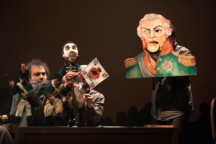 Guerre et paix show_143