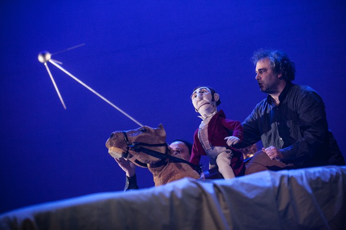 Guerre et paix show_279