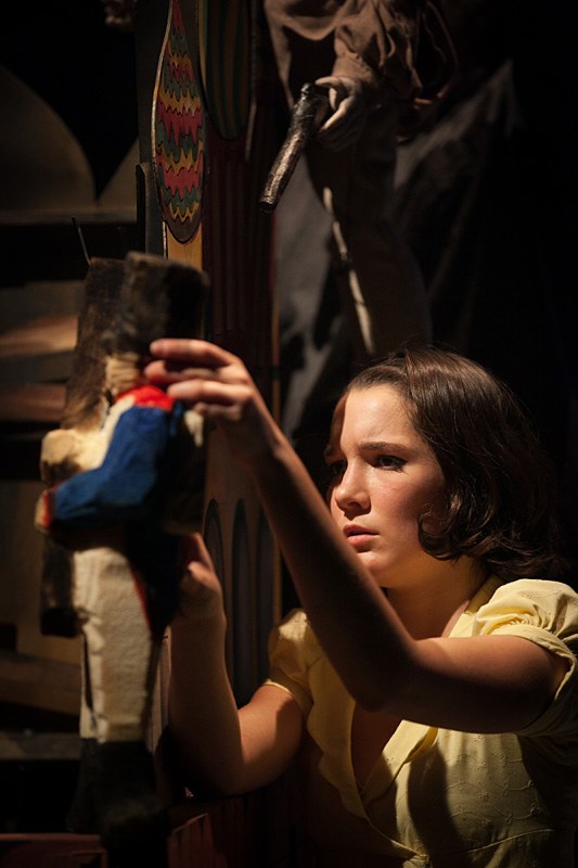 Guerre et paix show_369